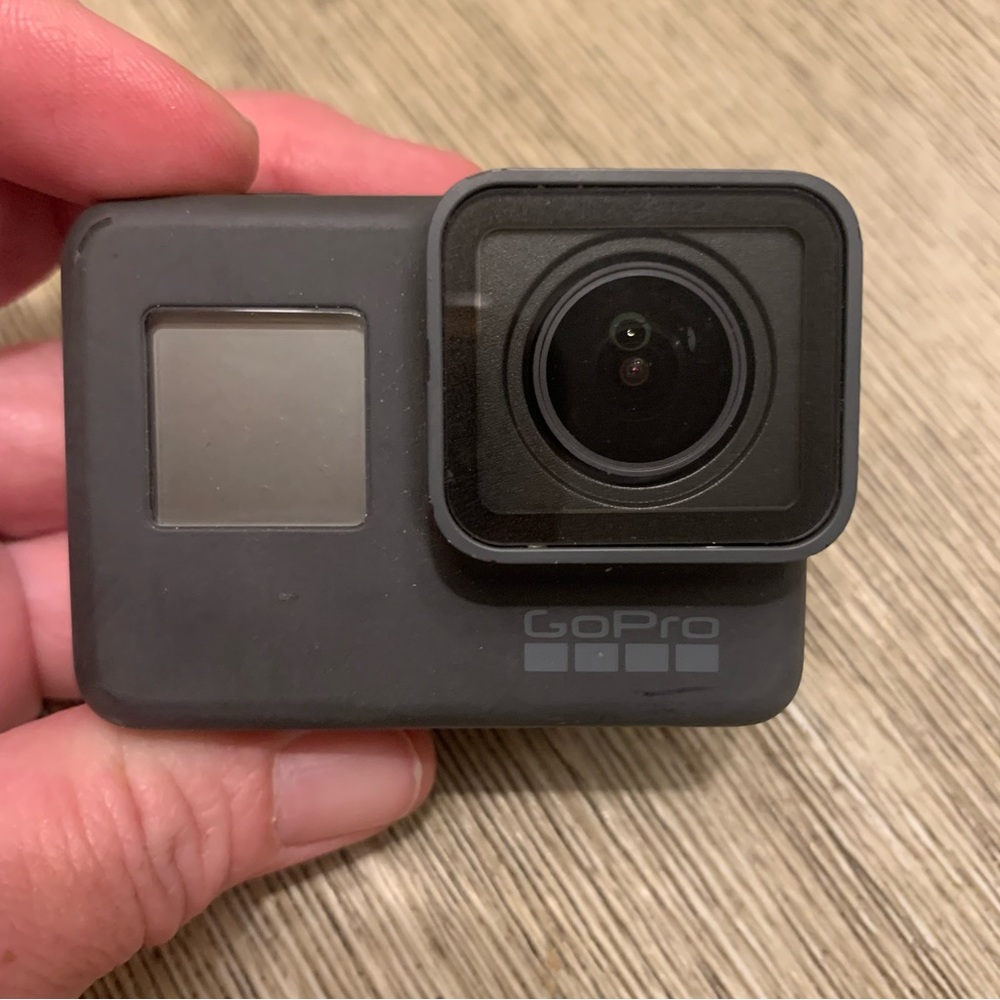 GoPro Hero 5 Charcoal Adventure Camera